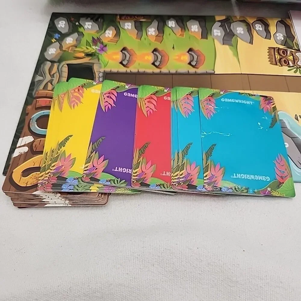 Game Tiki Topple Secret Strategy Tactical Totem Pole Building Family Board READ